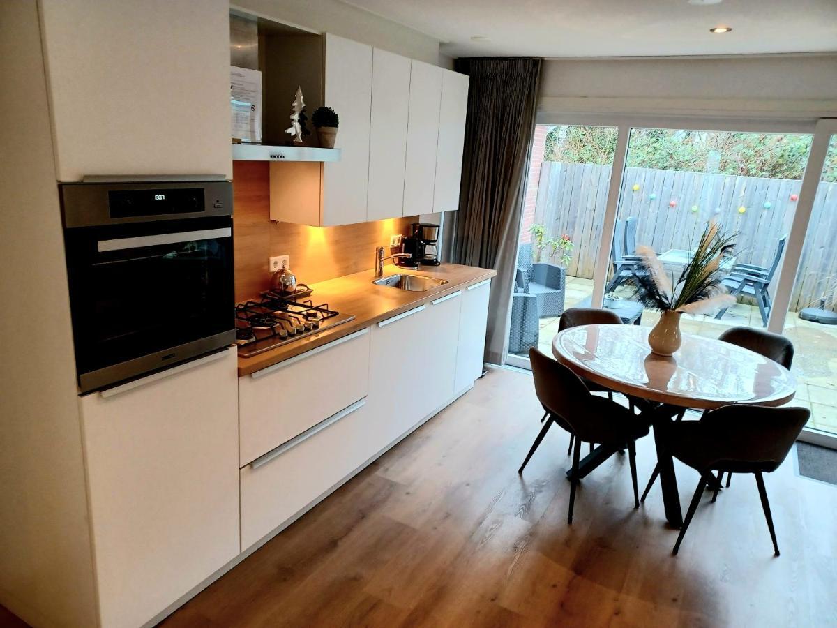 Bosweg 9A, Comfortabele Vakantiewoning, Centrum ザウテランデ エクステリア 写真
